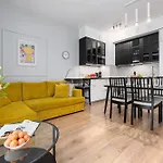 Wola Cozy Apartment By P&O Apartments