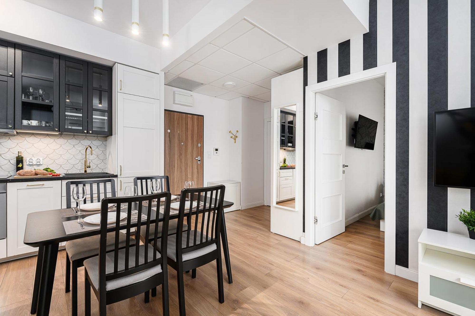 Wola Cozy Apartment By P&O Apartments *